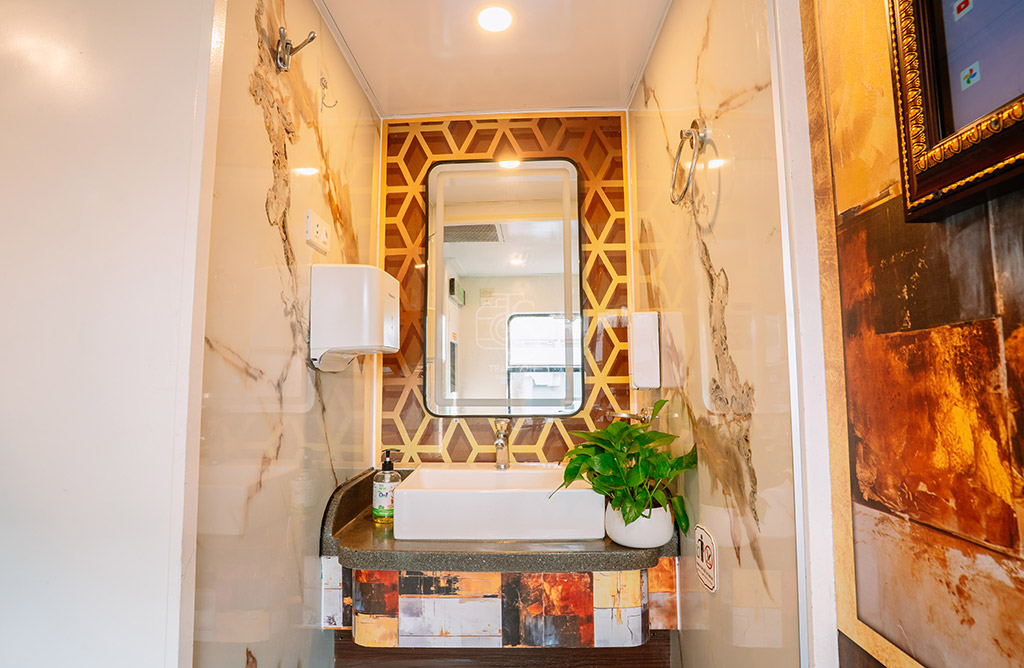 4 berth cabin